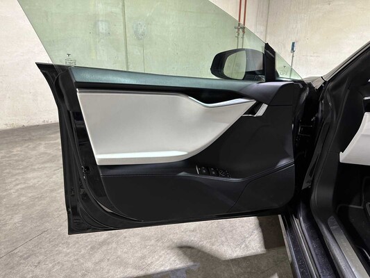 Tesla Model S 100D 417PS 2017 (Original-NL), RK-841-R