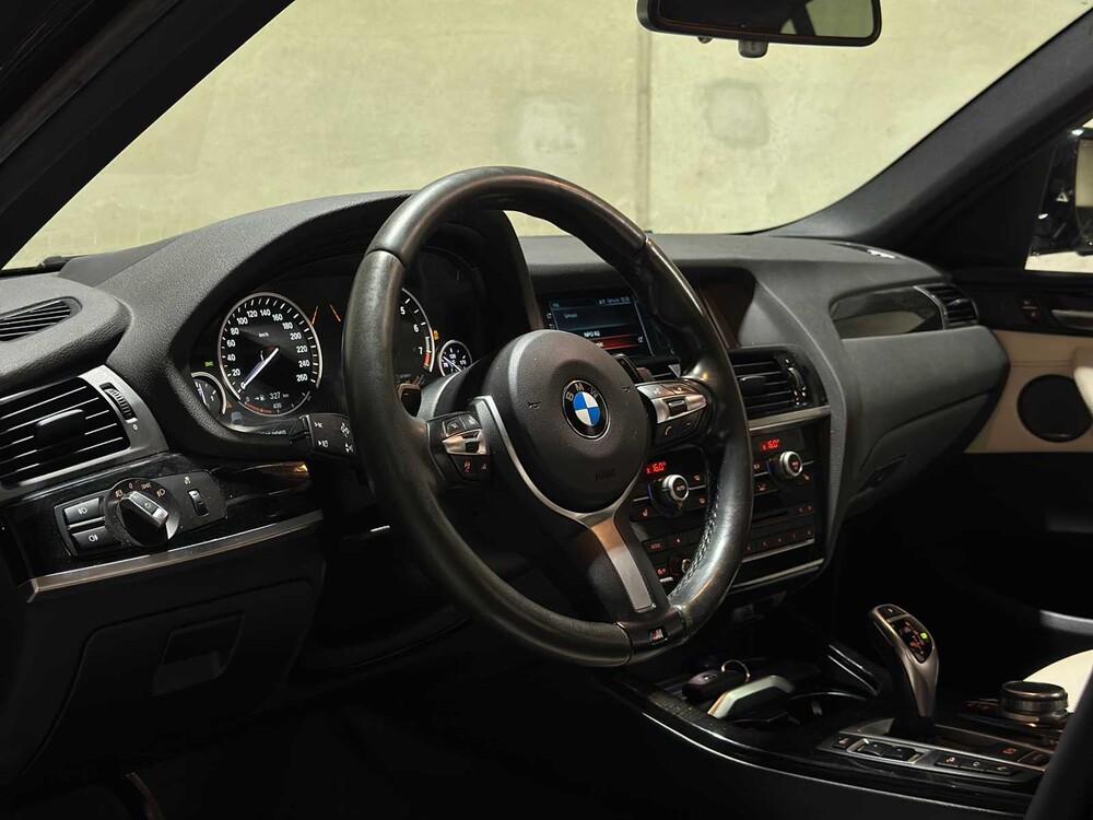 BMW X4 M40i High Executive 360PS 2017, L-701-VN