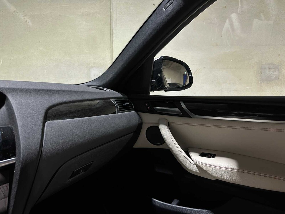 BMW X4 M40i High Executive 360PS 2017, L-701-VN