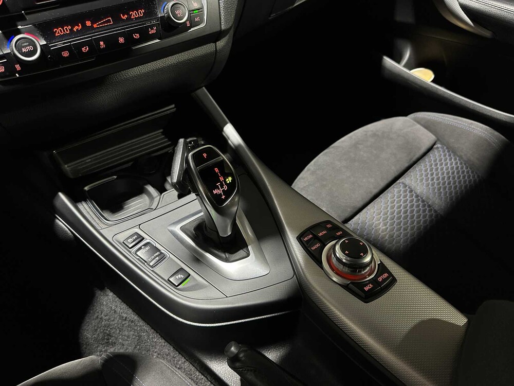 BMW M135i High Executive 320PS 320PS 2013 F20 1er, ZL-114-B