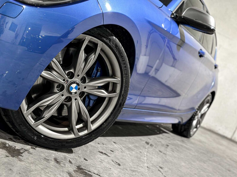 BMW M135i High Executive 320PS 320PS 2013 F20 1er, ZL-114-B