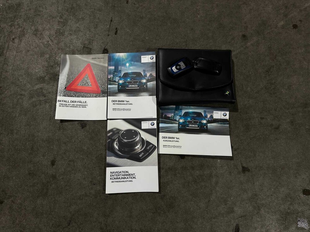 BMW M135i High Executive 320PS 320PS 2013 F20 1er, ZL-114-B