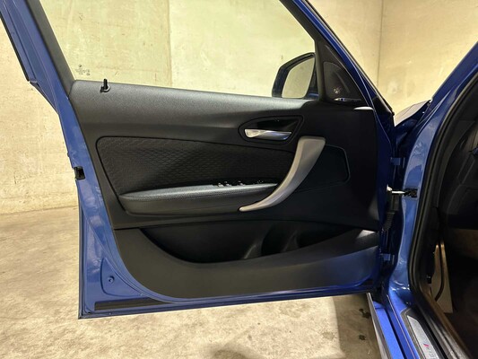 BMW M135i High Executive 320pk 320pk 2013 F20 1-serie, ZL-114-B
