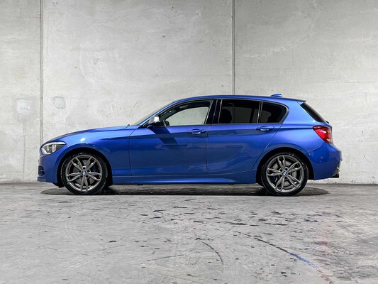 BMW M135i High Executive 320pk 320pk 2013 F20 1-serie, ZL-114-B
