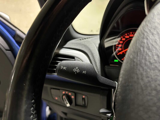 BMW M135i High Executive 320pk 320pk 2013 F20 1-serie, ZL-114-B