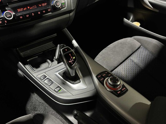 BMW M135i High Executive 320PS 320PS 2013 F20 1er, ZL-114-B