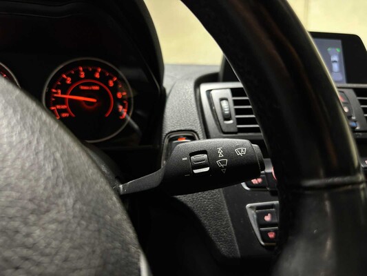 BMW M135i High Executive 320PS 320PS 2013 F20 1er, ZL-114-B