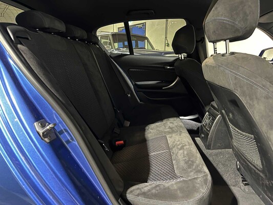 BMW M135i High Executive 320PS 320PS 2013 F20 1er, ZL-114-B