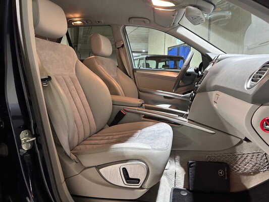 Mercedes-Benz ML500 5.0 V8 306PS 2006 M-Klasse, K-267-VB Youngtimer