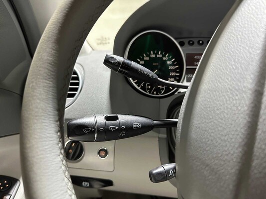 Mercedes-Benz ML500 5.0 V8 306PS 2006 M-Klasse, K-267-VB Youngtimer