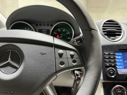 Mercedes-Benz ML500 5.0 V8 306PS 2006 M-Klasse, K-267-VB Youngtimer