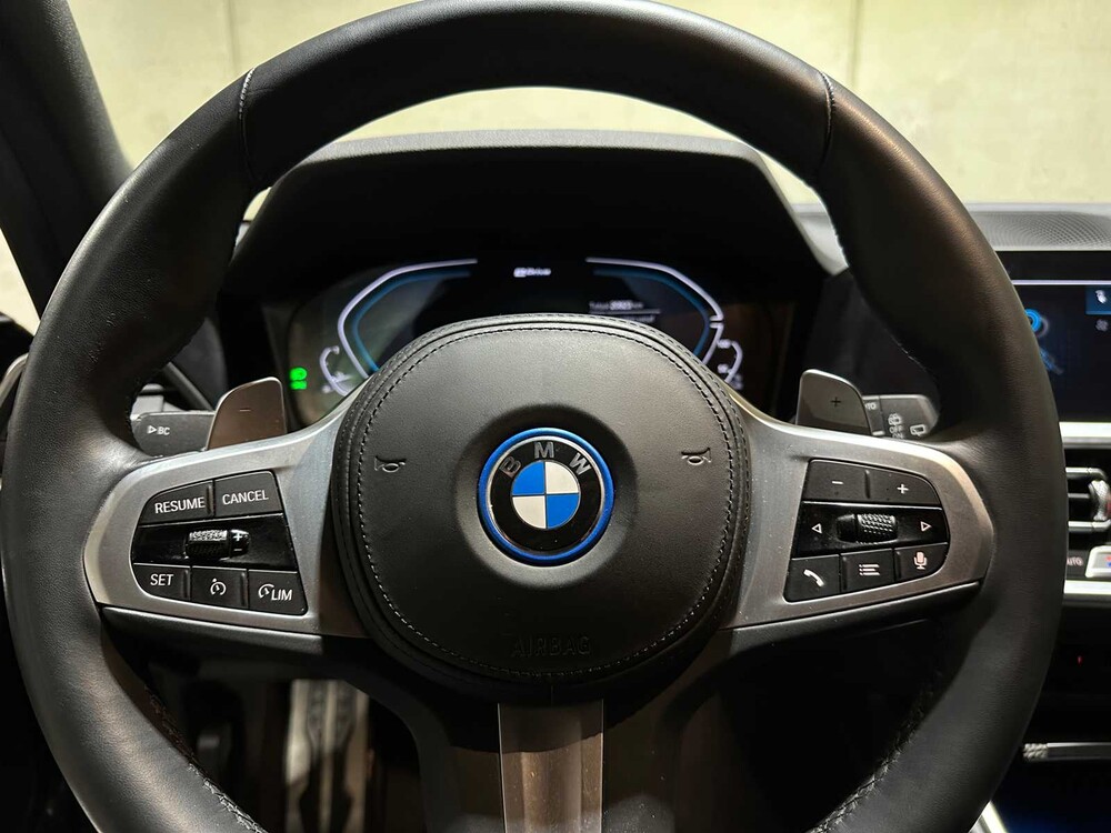 BMW 330e Touring M-Sport Business Edition Plus 184PS 2022 3er G21, X-990-TH 