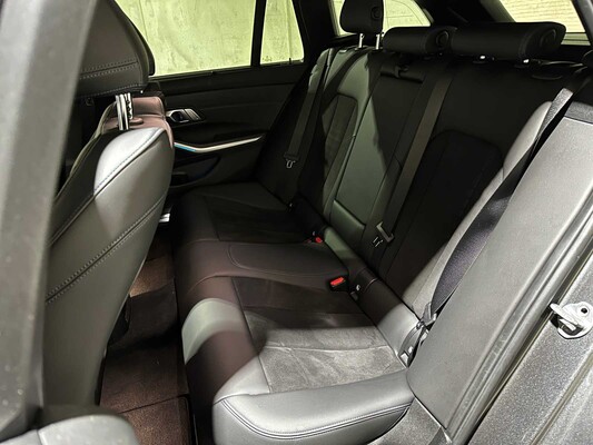 BMW 330e Touring M-Sport Business Edition Plus 184PS 2022 3er G21, X-990-TH