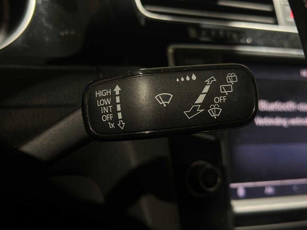 Volkswagen Golf R 2.0 TSI 4M 300PS 2014, NK-272-R