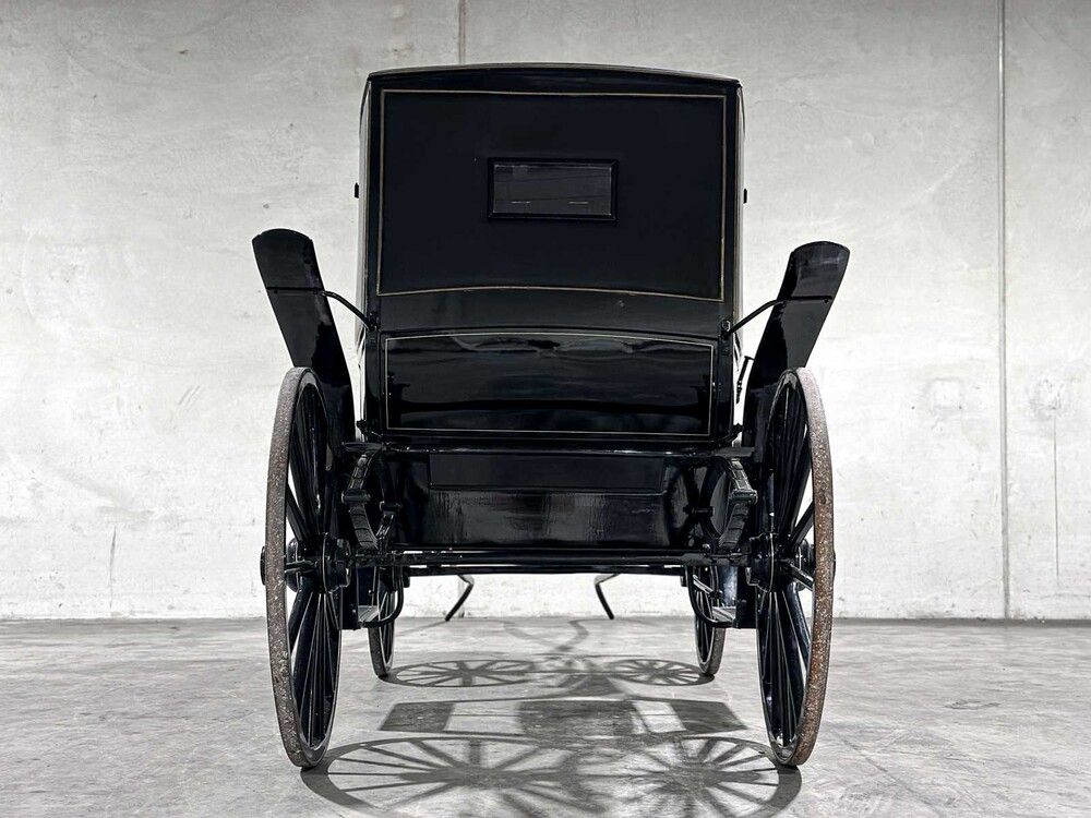 Kutsche Berline Klassische Pferdekutsche