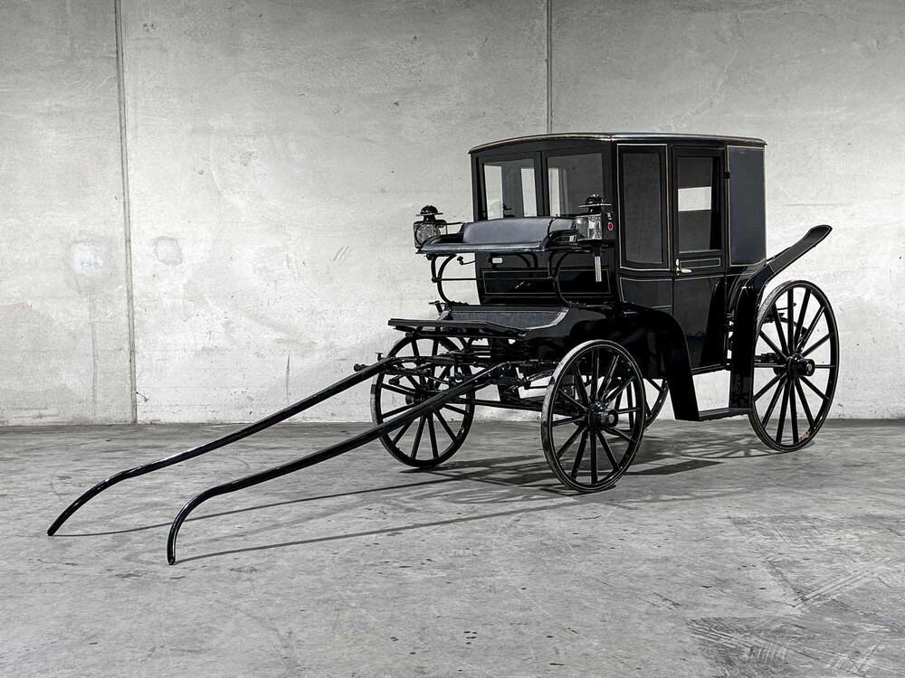 Kutsche Berline Klassische Pferdekutsche