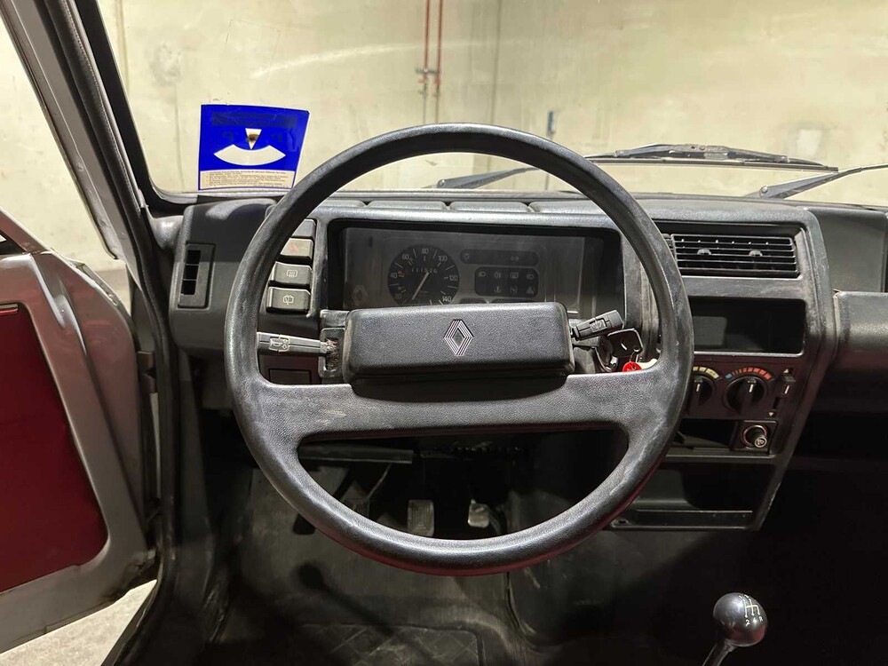 Renault R5 TL 3-deurs 45pk 1983, S-440-LJ