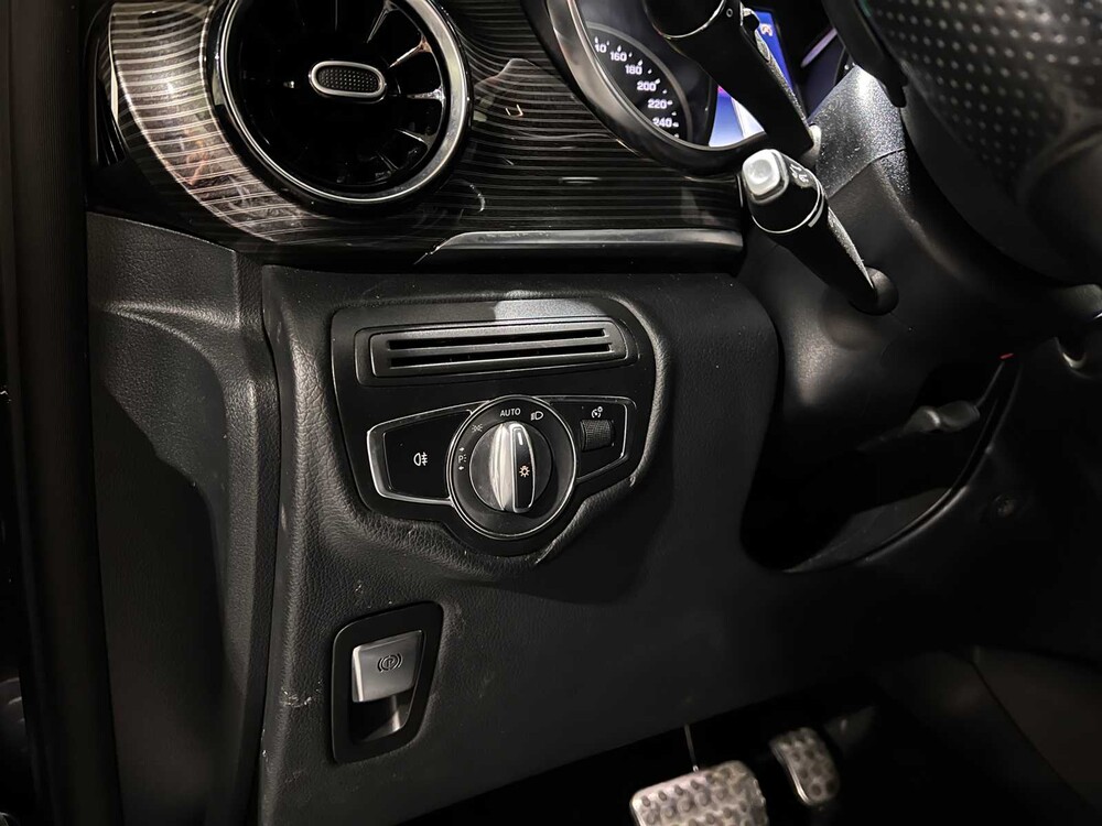 Mercedes-Benz V220d Lang MAYBACH DC Avantgarde 163pk 2020 V-Klasse, V-99-FPZ