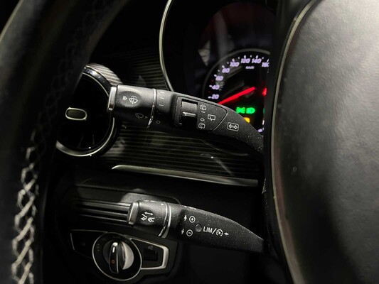 Mercedes-Benz V220d Lang MAYBACH DC Avantgarde 163pk 2020 V-Klasse, V-99-FPZ