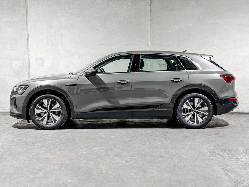 Audi Q8 e-tron 50 Quattro Edition 95 kWh 340pk 2023, S-106-PZ