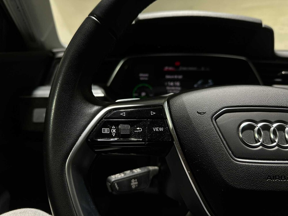 Audi Q8 e-tron 50 Quattro Edition 95 kWh 340pk 2023, S-106-PZ