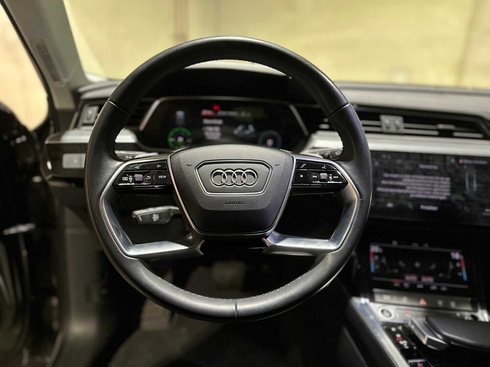 Audi Q8 e-tron 50 Quattro Edition 95 kWh 340pk 2023, S-106-PZ