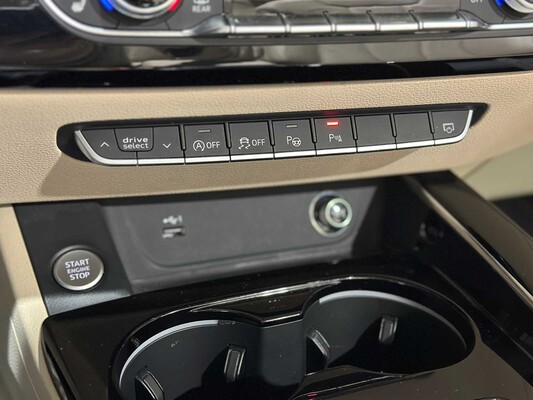 Audi A5 Cabriolet 40 TFSI Launch edition Business 190pk 2020, H-028-SN