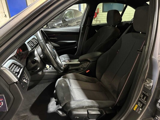 BMW 330e M-Sport F30 184pk 2016 3-serie, JX-127-V