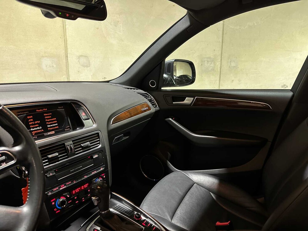 Audi Q5 3.2 FSI Quattro Pro Line 271pk 2010, 31-KLF-7