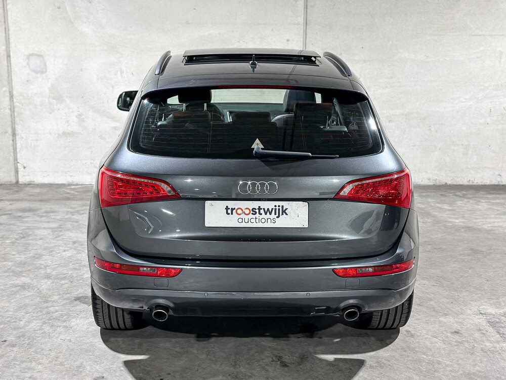 Audi Q5 3.2 FSI Quattro Pro Line 271pk 2010, 31-KLF-7