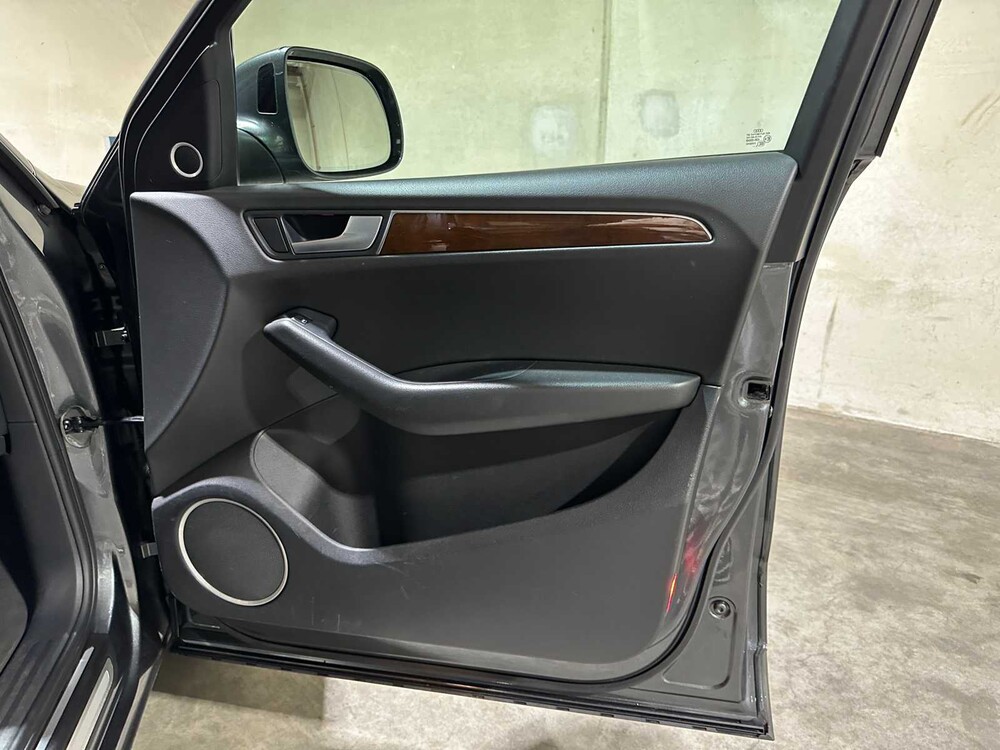 Audi Q5 3.2 FSI Quattro Pro Line 271pk 2010, 31-KLF-7