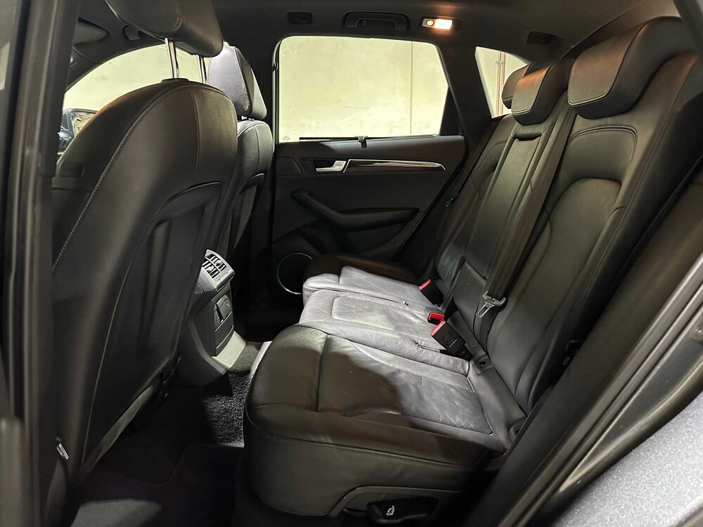 Audi Q5 3.2 FSI Quattro Pro Line 271pk 2010, 31-KLF-7