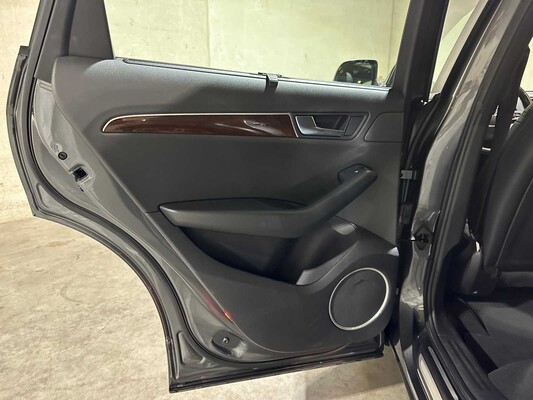 Audi Q5 3.2 FSI Quattro Pro Line 271pk 2010, 31-KLF-7