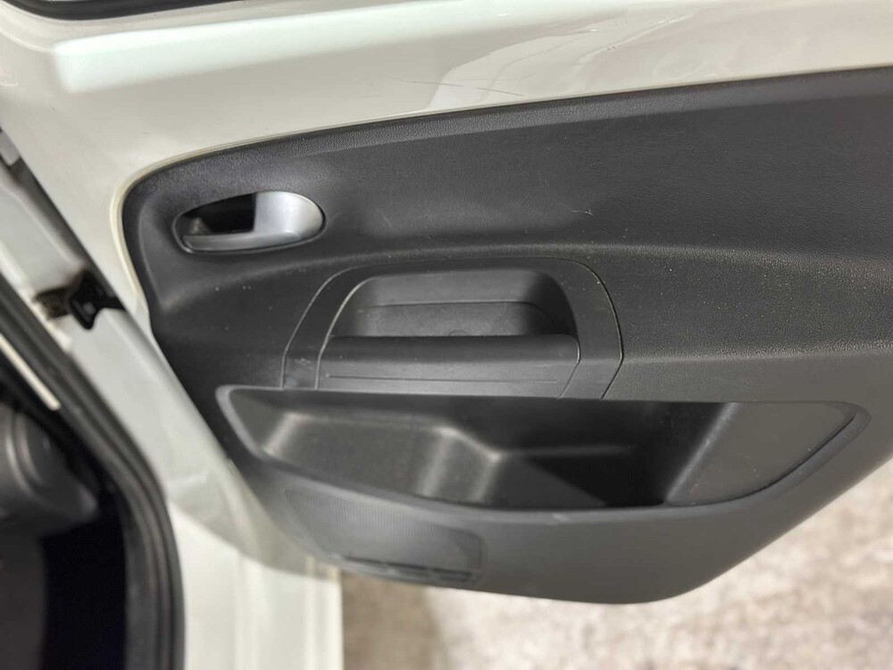 Volkswagen Up! 1.0 2020, H-628-RZ