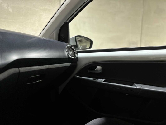 Volkswagen Up! 1.0 2020, H-628-RZ