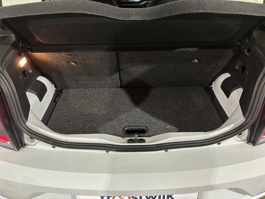 Volkswagen Up! 1.0 2020, H-628-RZ