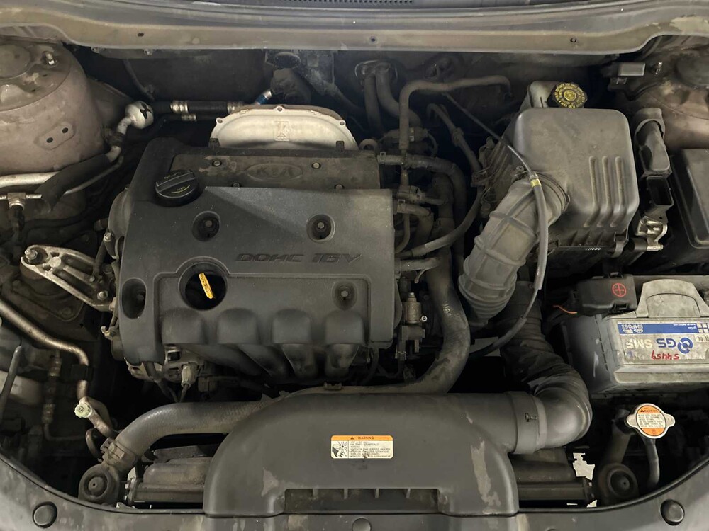 Kia cee'd Sporty Wagon 1.6 Business Edition 122pk 2008, 11-ZD-RF Youngtimer