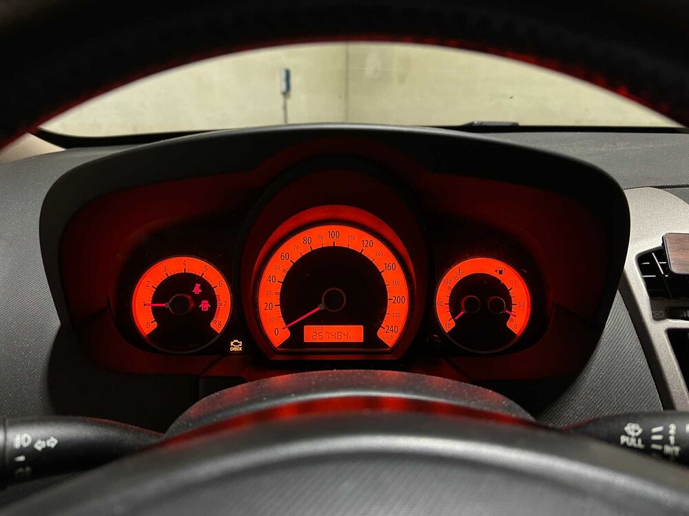 Kia cee'd Sporty Wagon 1.6 Business Edition 122pk 2008, 11-ZD-RF Youngtimer