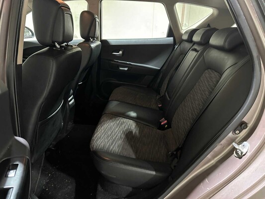 Kia cee'd Sporty Wagon 1.6 Business Edition 122pk 2008, 11-ZD-RF Youngtimer