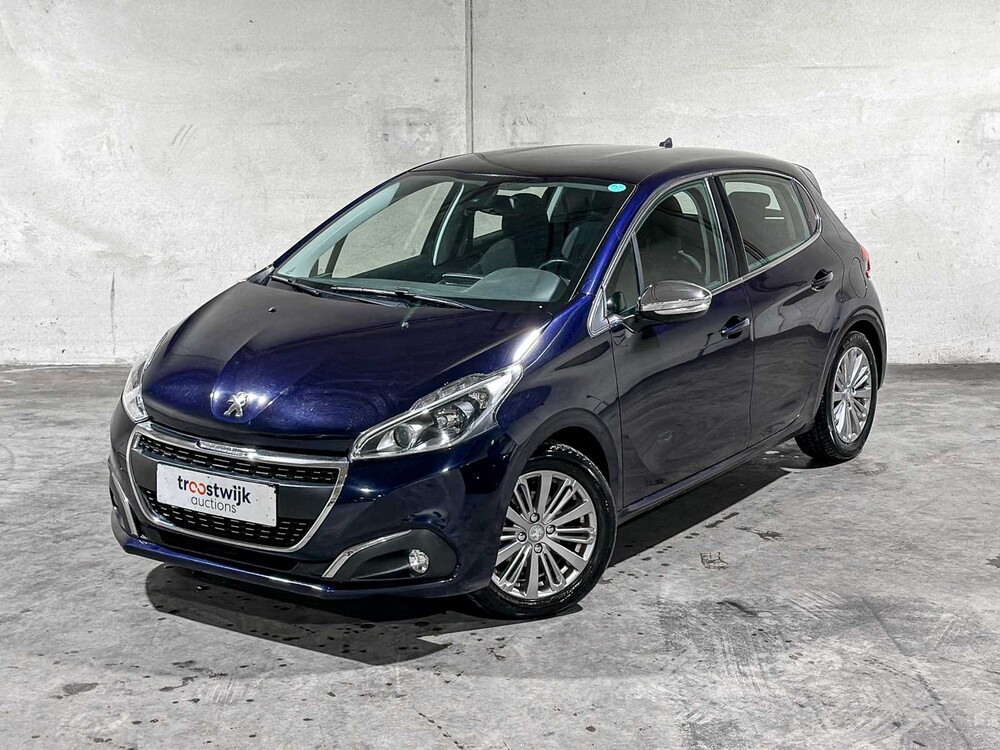 Peugeot 208 1.2 PureTech Blue Lease Executive 82pk 2018, SZ-856-B