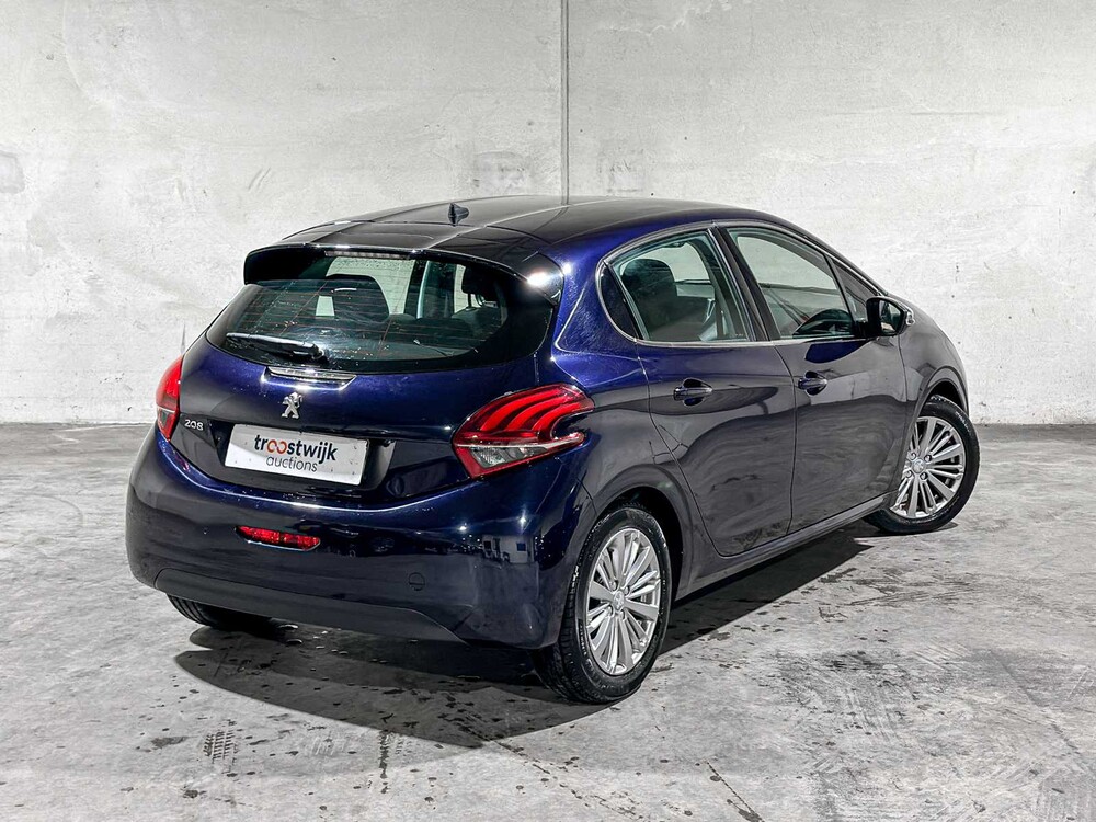 Peugeot 208 1.2 PureTech Blue Lease Executive 82pk 2018, SZ-856-B