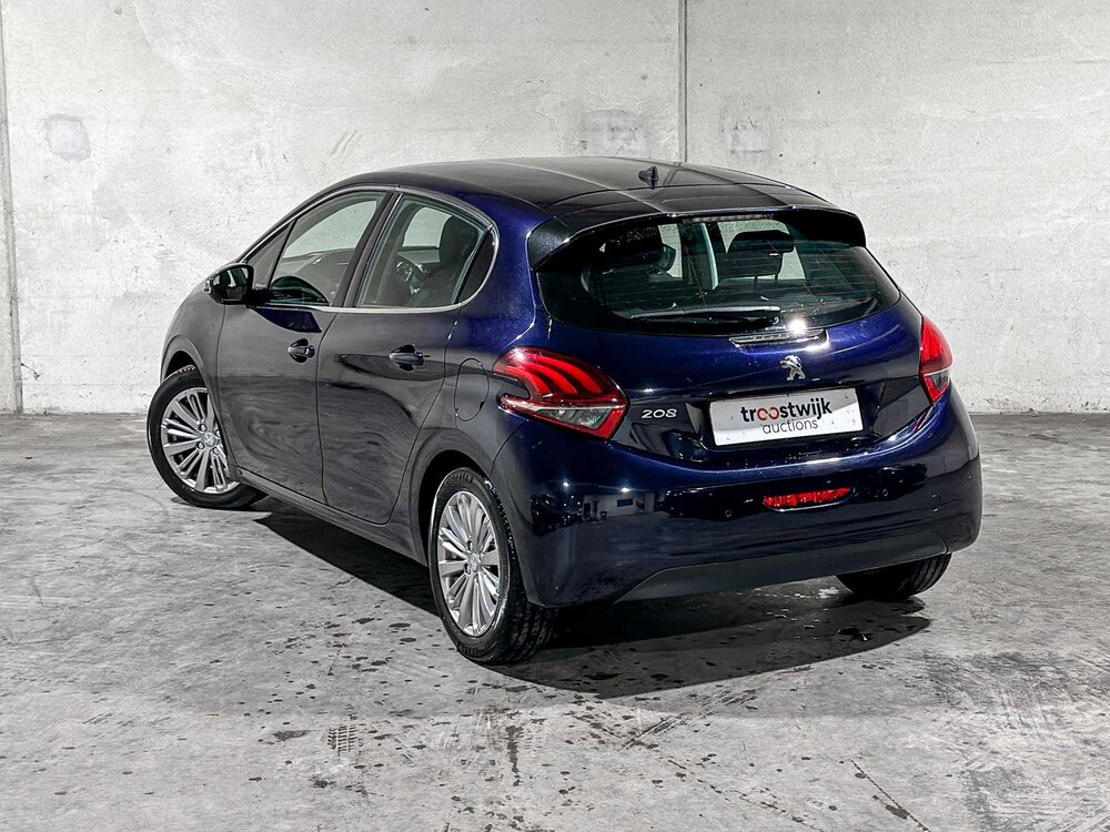 Peugeot 208 1.2 PureTech Blue Lease Executive 82pk 2018, SZ-856-B