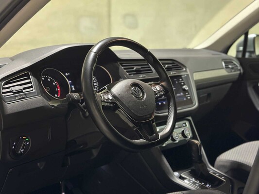 Volkswagen Tiguan Allspace 1.5 TSI Comfortline Business -Automaat- 150pk 2020, J-620-ST