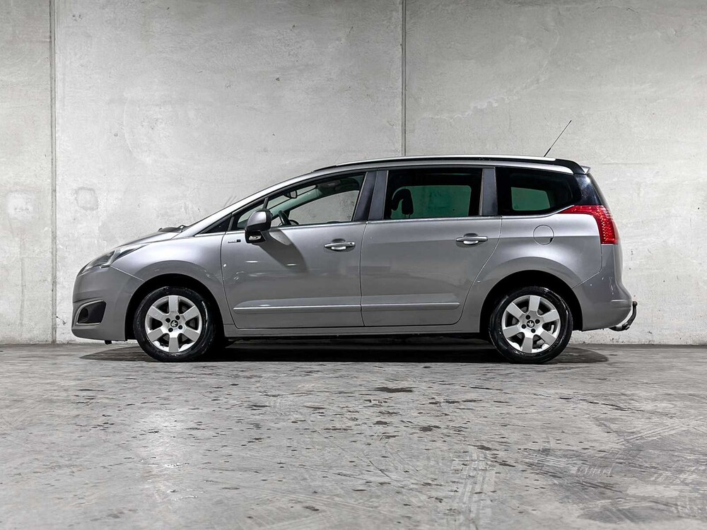 Peugeot 5008 1.2 PureTech Style 5p. 131pk 2015, GL-399-V