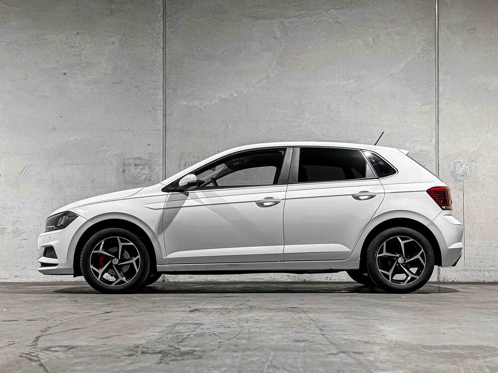 Volkswagen Polo 1.0 MPI Trendline 2018, J-227-SF