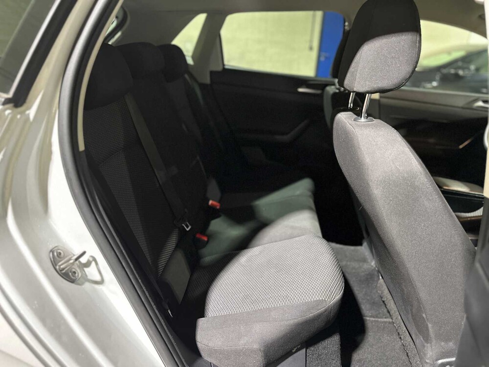 Volkswagen Polo 1.0 MPI Trendline 2018, J-227-SF