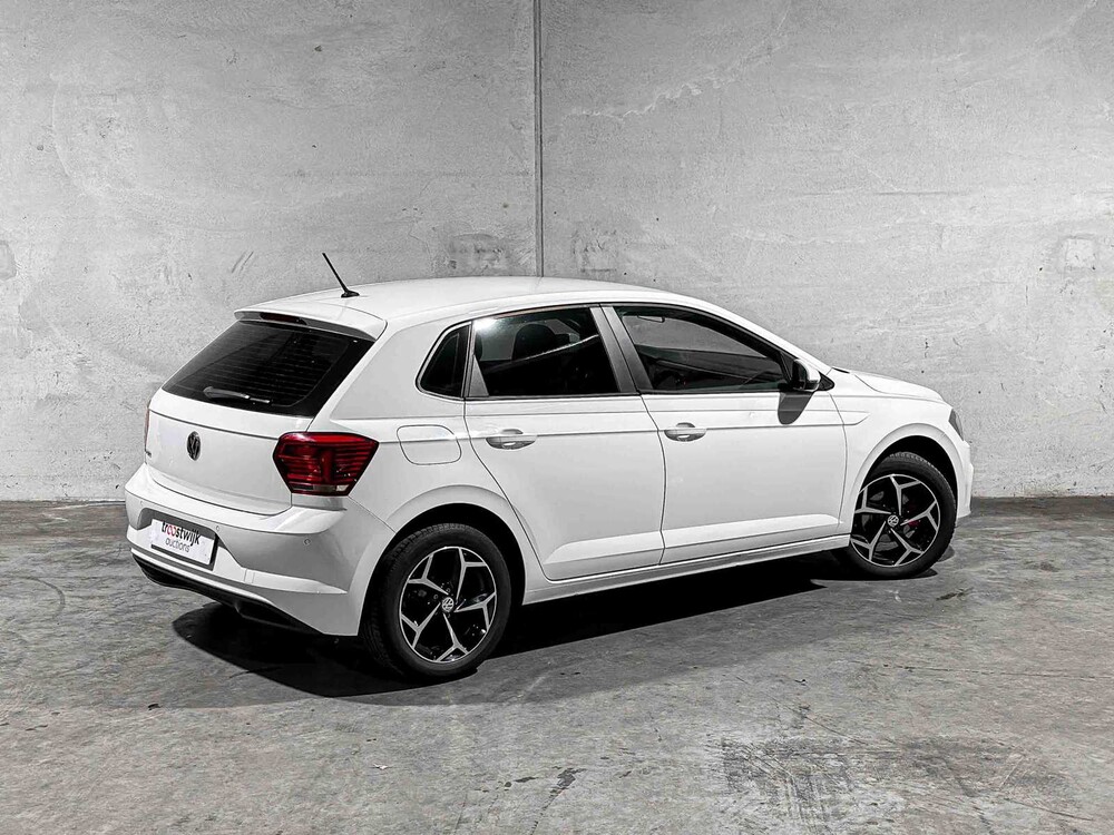 Volkswagen Polo 1.0 MPI Trendline 2018, J-227-SF