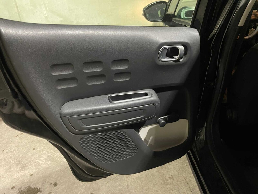 Citroen C3 1.2 PureTech Live 68pk 2017, PB-610-T