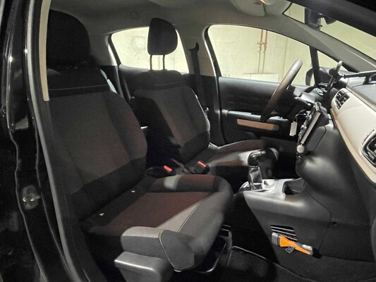 Citroen C3 1.2 PureTech Live 68pk 2017, PB-610-T