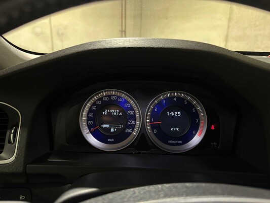 Volvo V60 1.6 T3 R-Design 150pk 2012 (Origineel-NL), 34-XLS-4